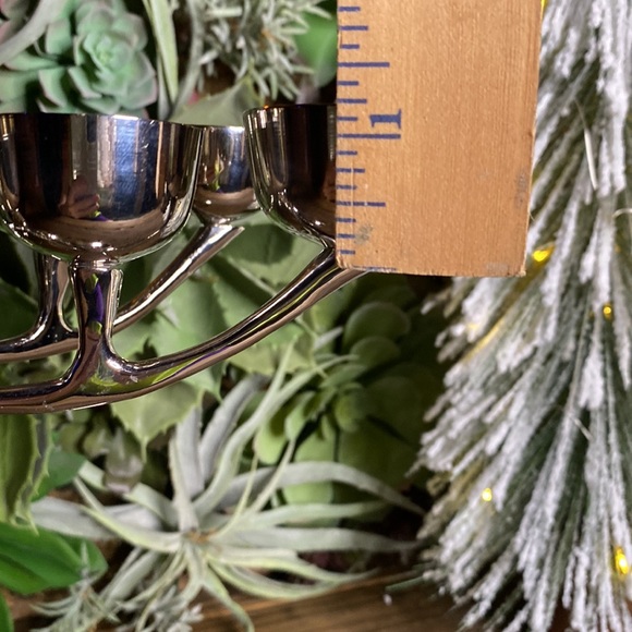 Pottery Barn Large Metal Reflective Silver Reindeer Tea Light Candle Holder - Picture 15 of 16